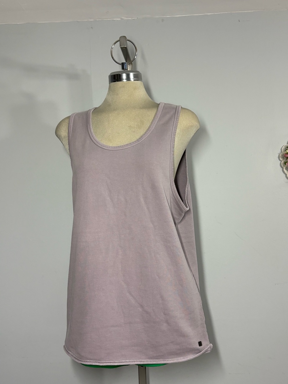 Everyday Lavender Scoop Tank - Versatile Summer Staple